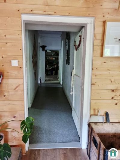 Image No.19-3 Bed House for sale