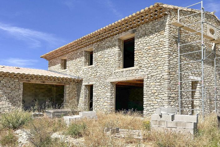 Image No.2-4 Bed House for sale
