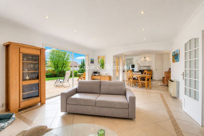 Image No.4-3 Bed House for sale