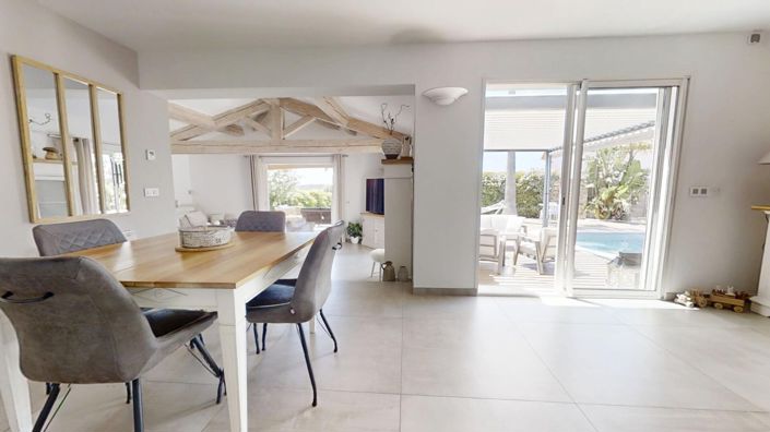 Image No.10-4 Bed House for sale
