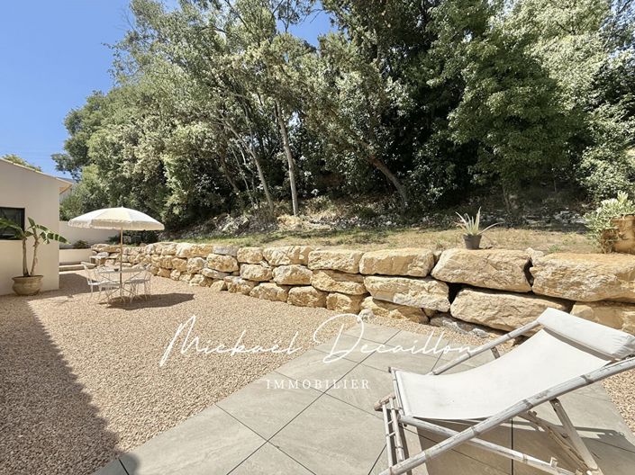 Image No.17-3 Bed House for sale