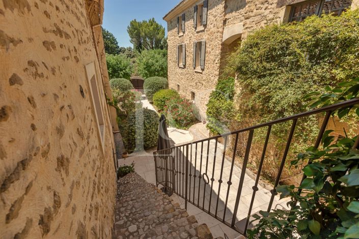 Image No.19-11 Bed House for sale