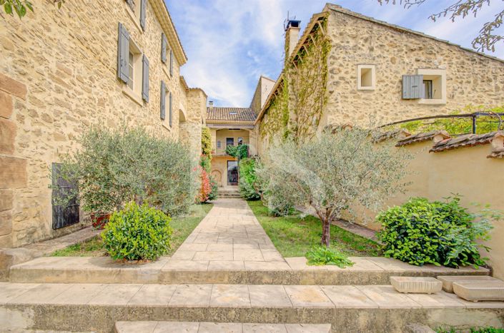 Image No.2-11 Bed House for sale