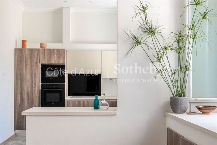 Image No.2-Appartement de 3 chambres à vendre à Nice