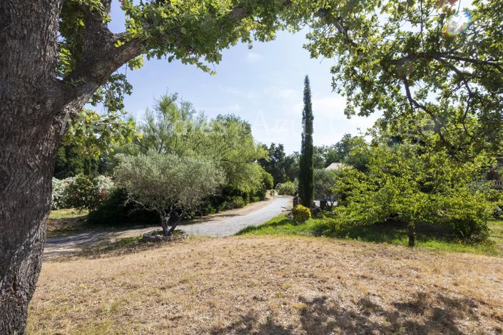 Image No.38-5 Bed House for sale