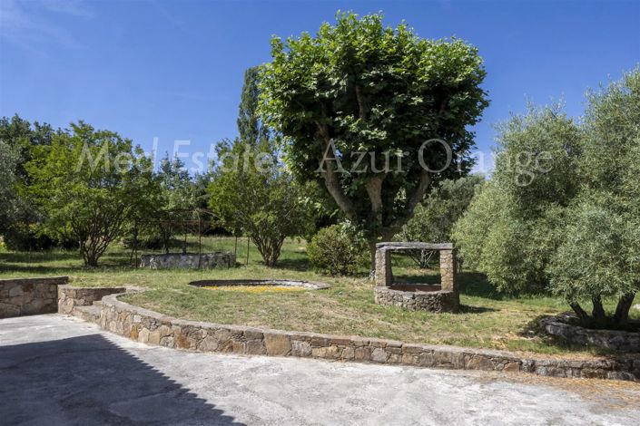 Image No.41-5 Bed House for sale
