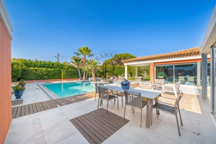 Image No.20-4 Bed House for sale