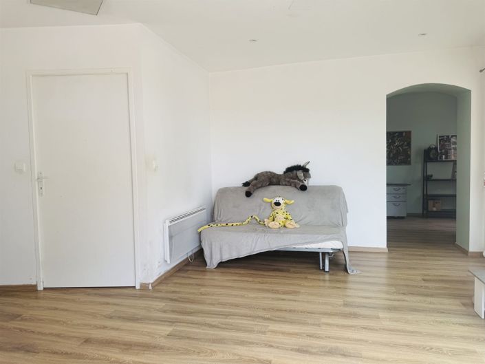 Image No.11-4 Bed House for sale