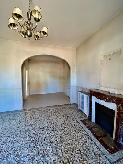 Image No.2-Maison de 5 chambres à vendre à Montceau-les-Mines