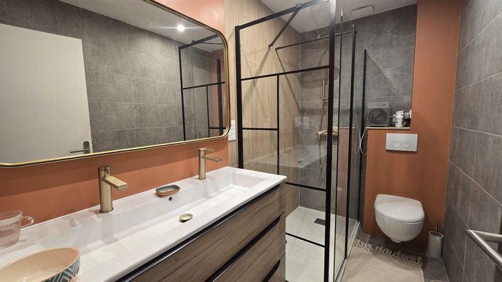 Image No.4-2 Bed House for sale