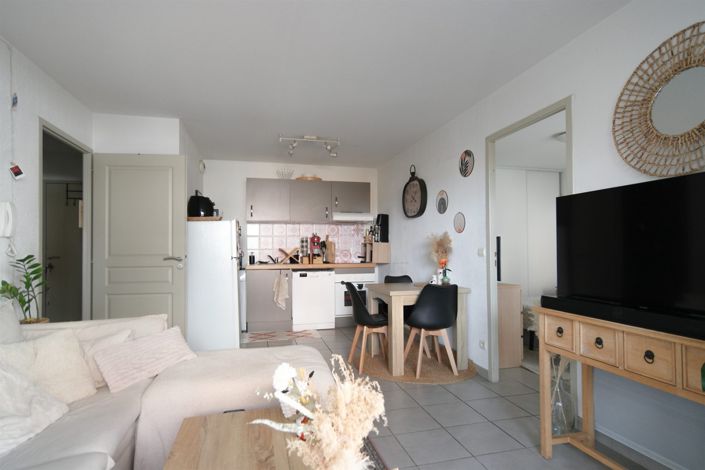 Image No.2-Appartement de 2 chambres à vendre à Narbonne
