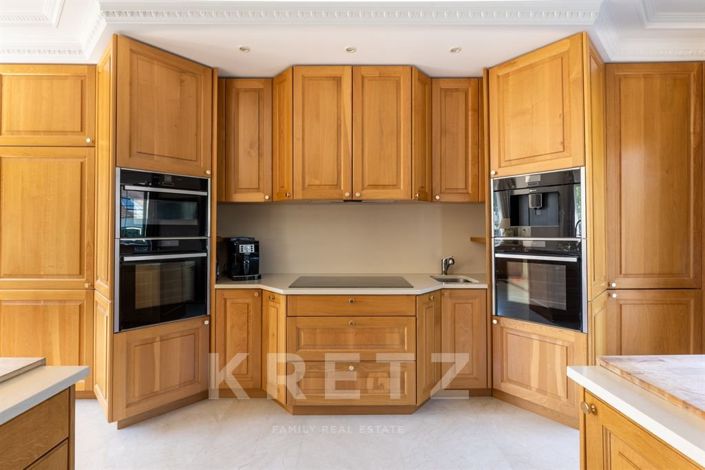Image No.14-5 Bed House for sale