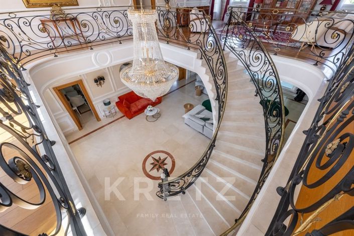 Image No.17-5 Bed House for sale
