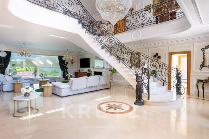 Image No.3-5 Bed House for sale