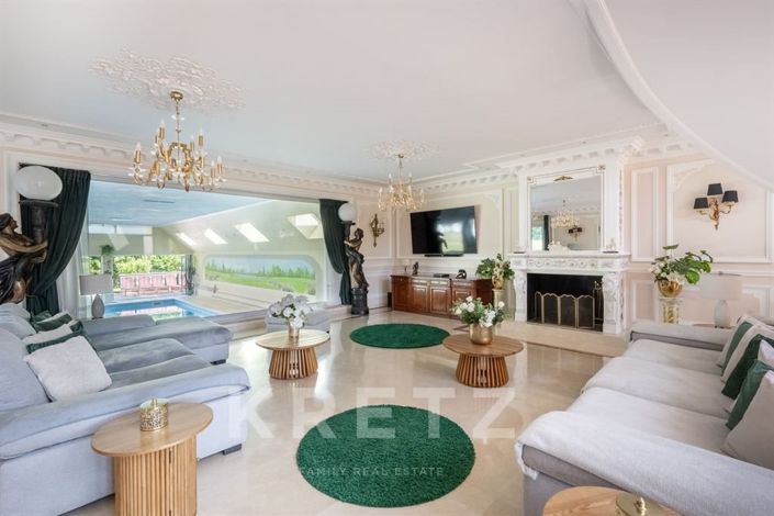 Image No.6-5 Bed House for sale