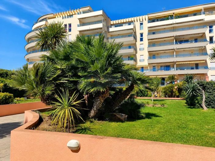 Image No.11-1 Bed Apartment for sale
