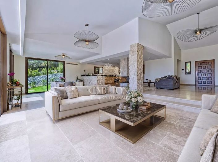 Image No.7-6 Bed House for sale