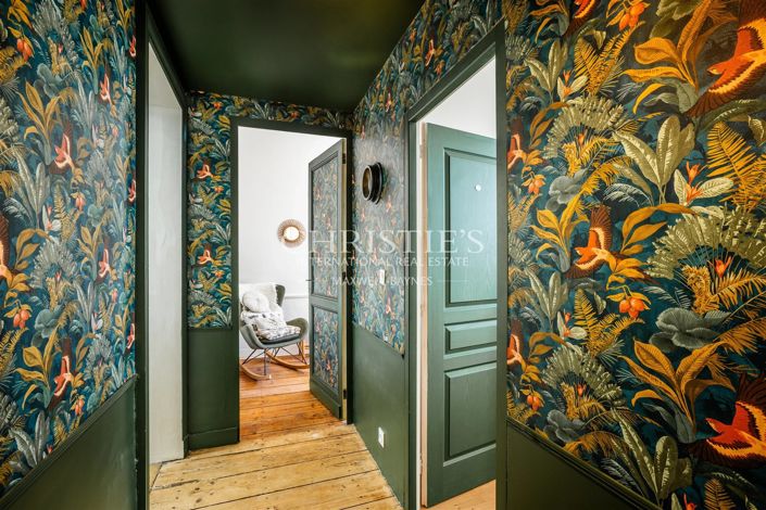 Image No.12-5 Bed House for sale