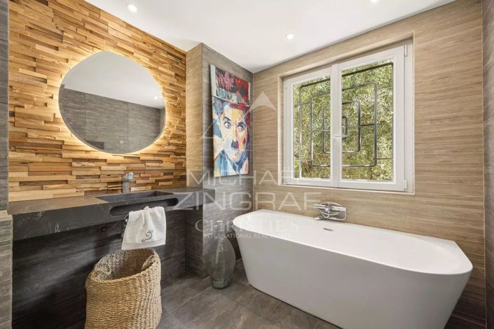 Image No.11-6 Bed House for sale