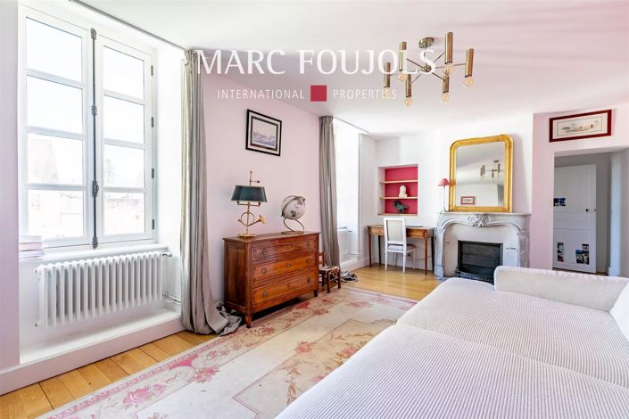 Image No.12-9 Bed House for sale