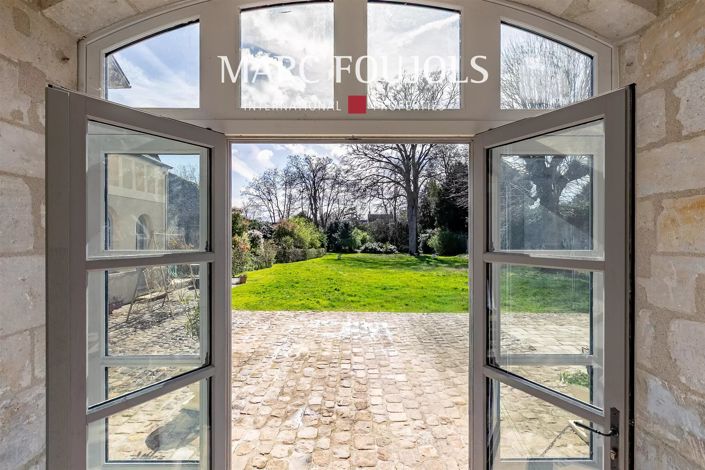 Image No.5-9 Bed House for sale
