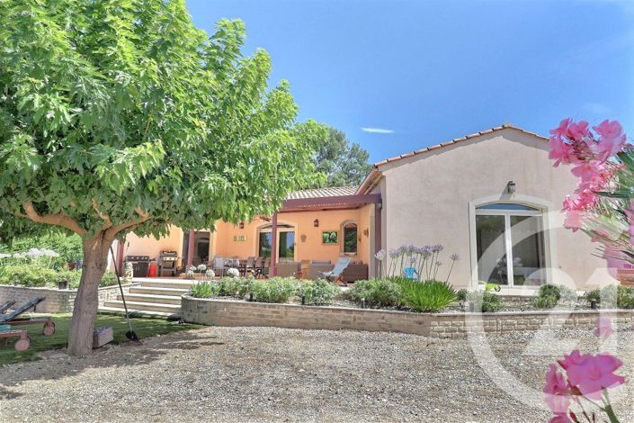 Image No.22-3 Bed House for sale