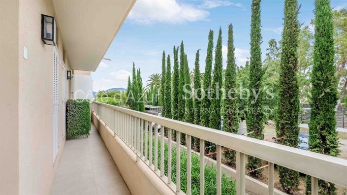 Image No.20-3 Bed Apartment for sale