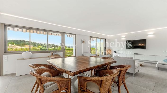 Image No.9-3 Bed Apartment for sale