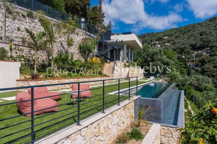 Image No.13-4 Bed House for sale