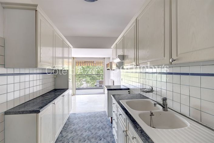 Image No.8-2 Bed Apartment for sale