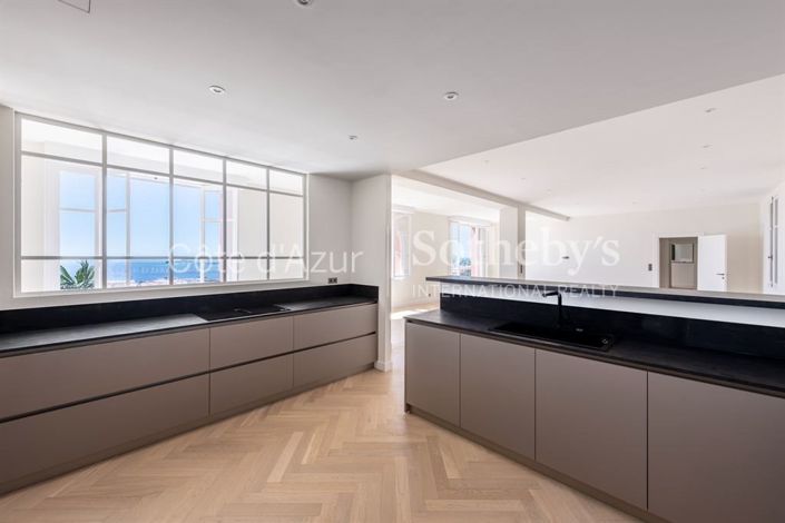 Image No.7-3 Bed Apartment for sale