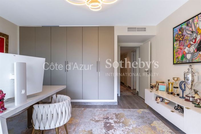 Image No.12-3 Bed Apartment for sale