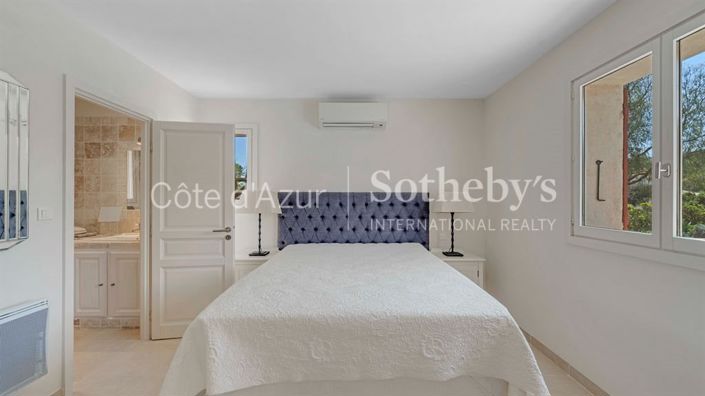 Image No.17-5 Bed House for sale