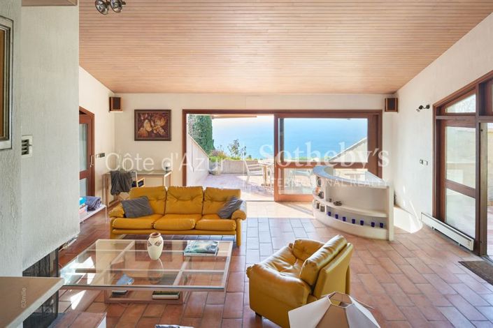 Image No.3-4 Bed House for sale