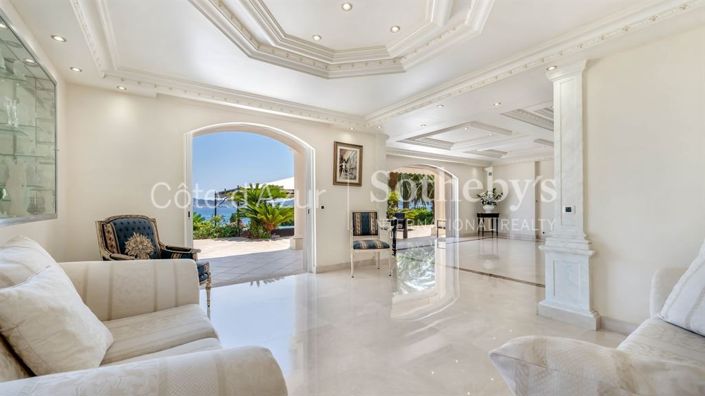 Image No.6-5 Bed House for sale