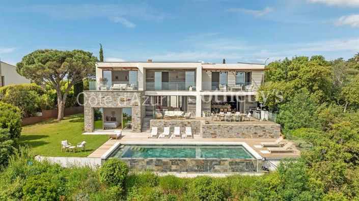 Image No.19-4 Bed House for sale