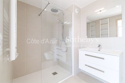 arhd2s2dobz59j6215