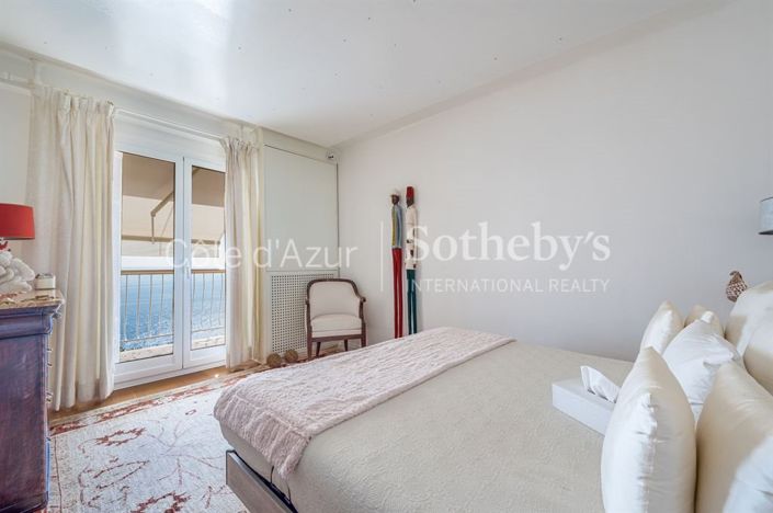 Image No.18-4 Bed House for sale