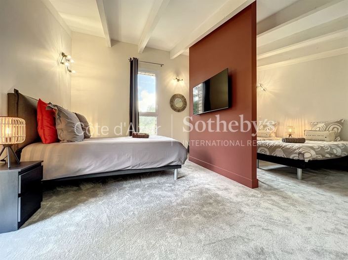Image No.12-House for sale
