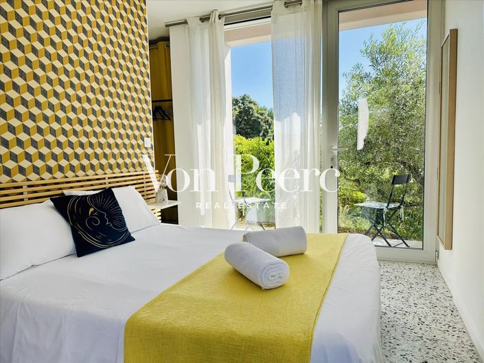 Image No.13-5 Bed House for sale