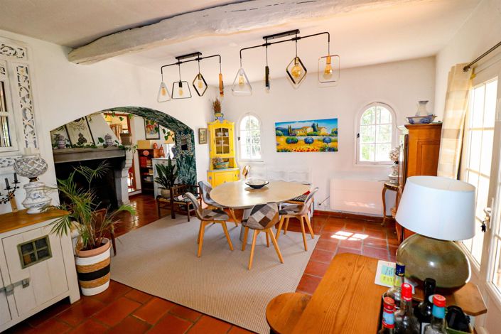 Image No.21-4 Bed House for sale