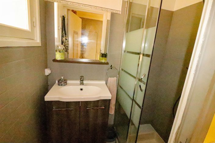 Image No.31-4 Bed House for sale