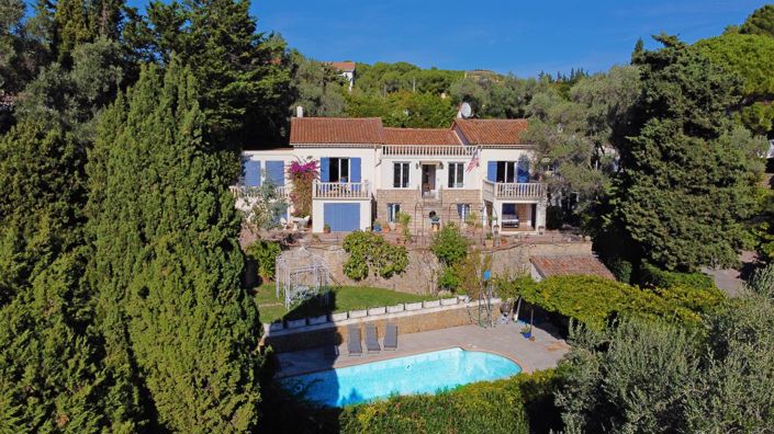 Image No.16-7 Bed House for sale