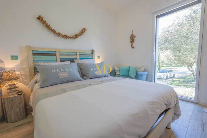 Image No.31-7 Bed House for sale