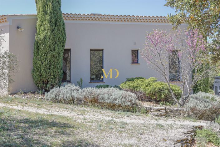 Image No.9-7 Bed House for sale