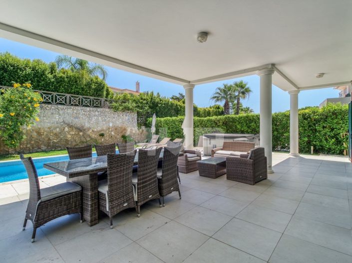 Image No.23-4 Bed House for sale
