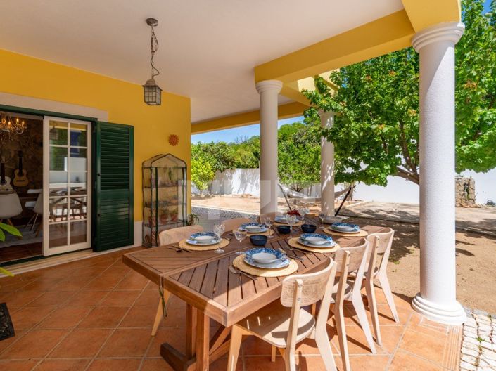 Image No.11-5 Bed House for sale