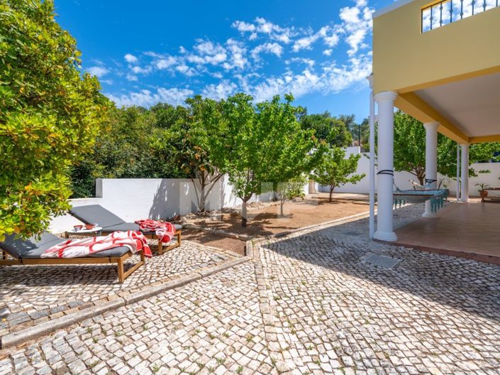 Image No.16-5 Bed House for sale