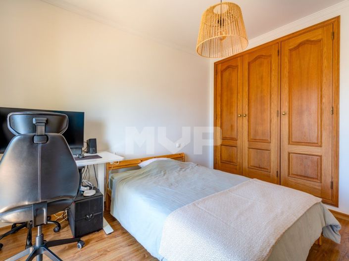 Image No.22-5 Bed House for sale