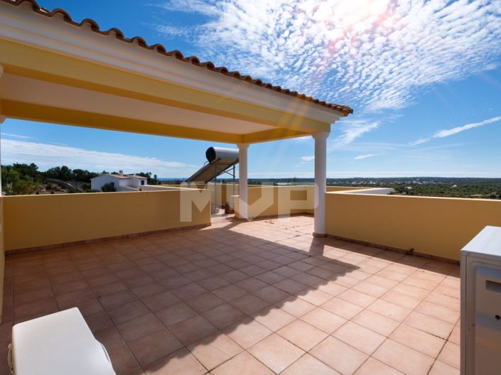 Image No.46-5 Bed House for sale